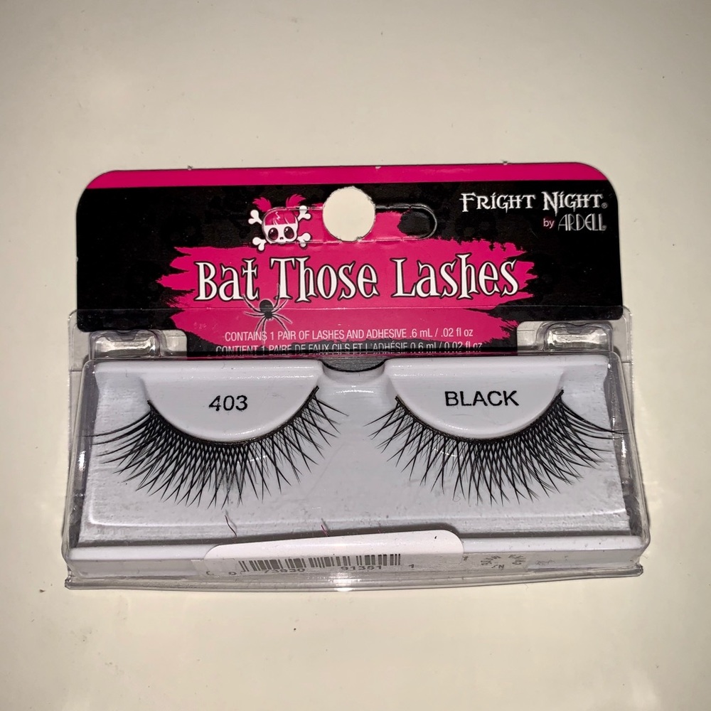 Eyelashes - Picture 7 of 8